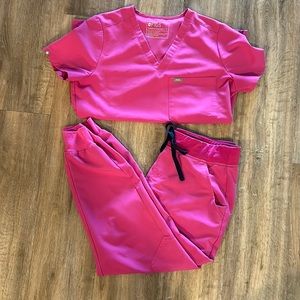 SOLD Figs pink jogger set